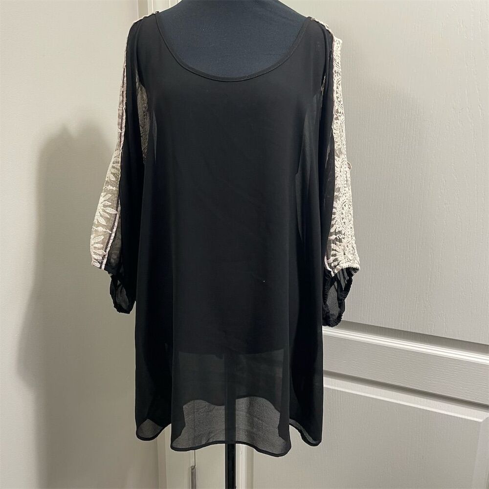 Umgee Women's 2XL plus size Black Sheer Lace Sleeve Blouse Casual Top (sku312)